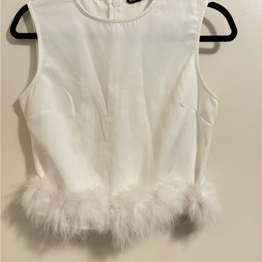 SHEIN White Feather Trim Sleeveless Blouse